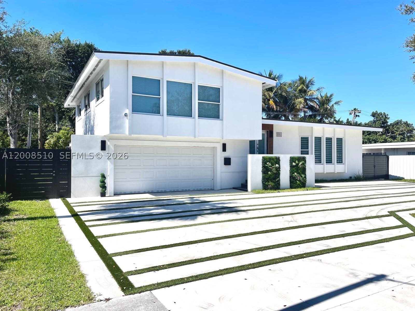 Miami photo 1