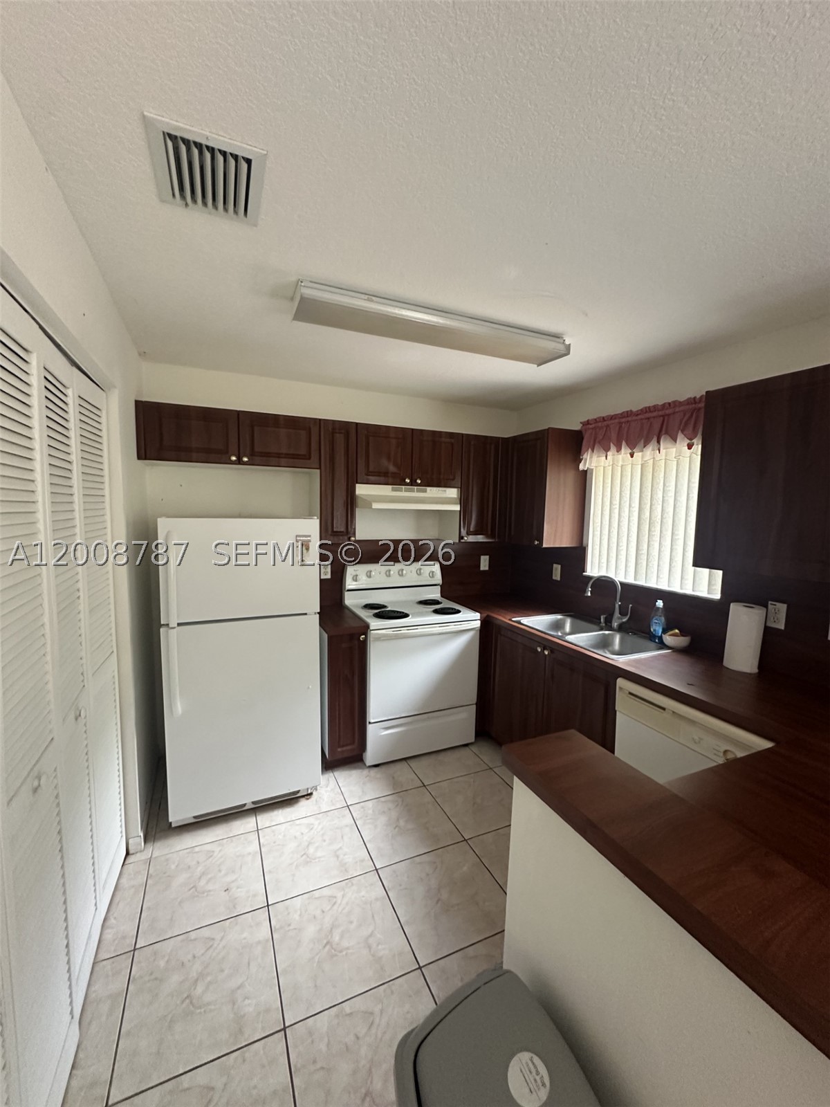 Hialeah photo 1