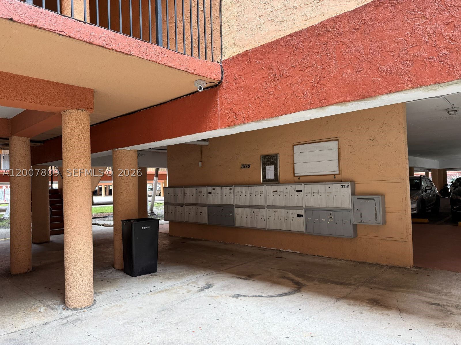 Hialeah photo 5