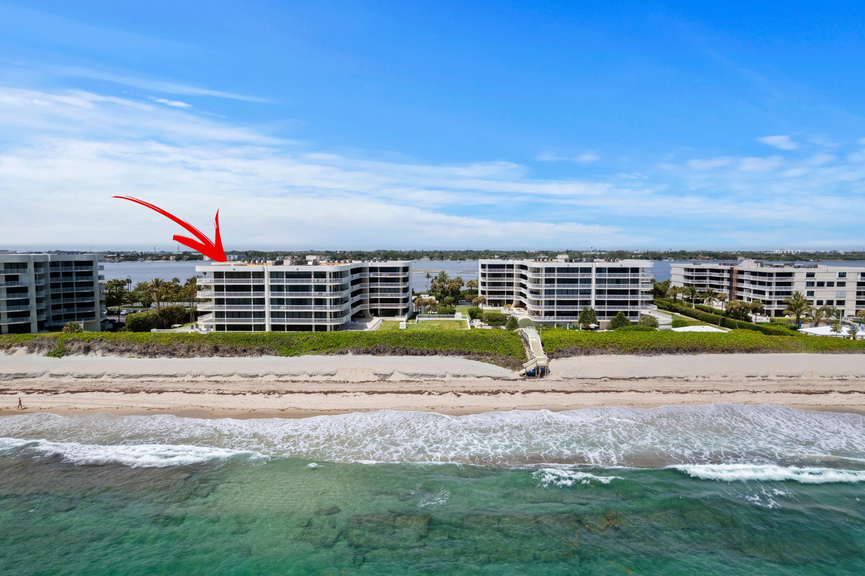 Palm Beach photo 1