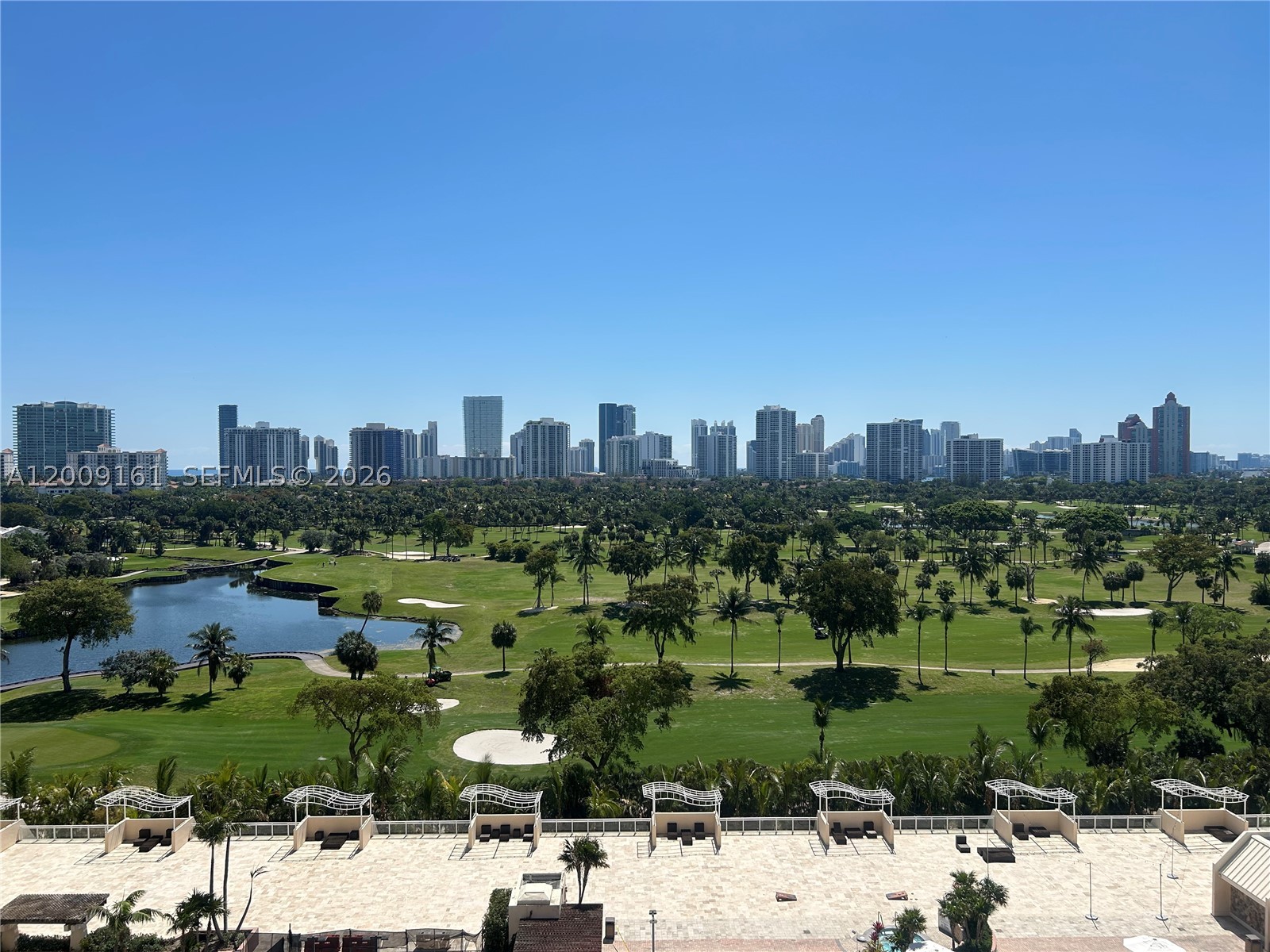 Aventura photo 1