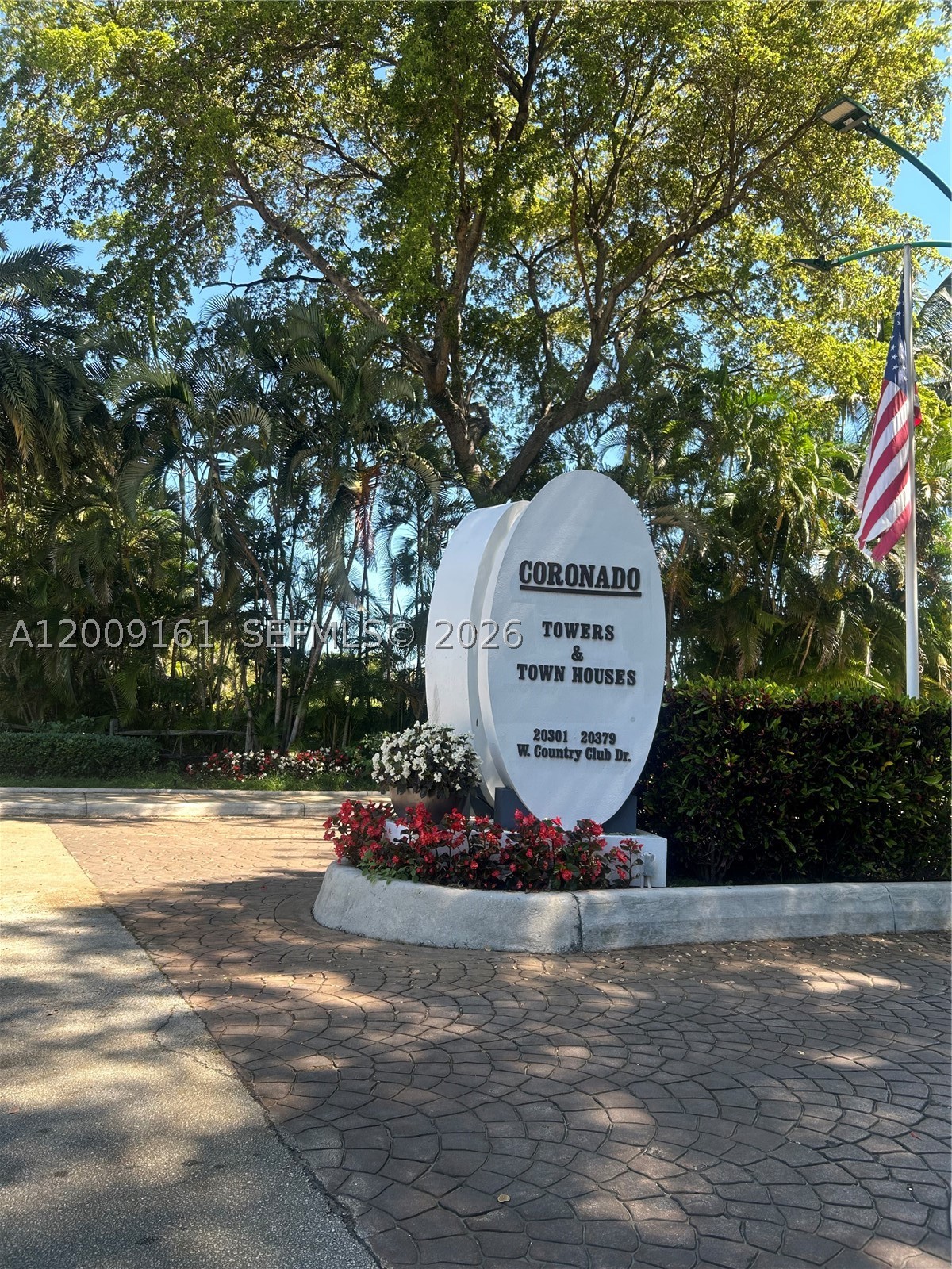 Aventura photo 2