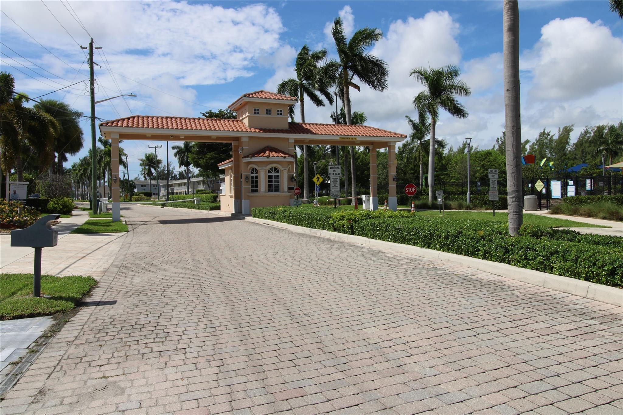 Hallandale Beach photo 1