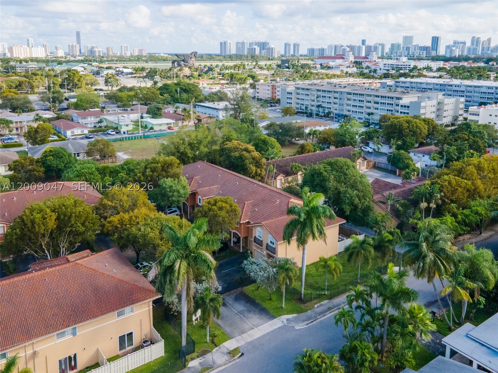 Hallandale Beach photo 4