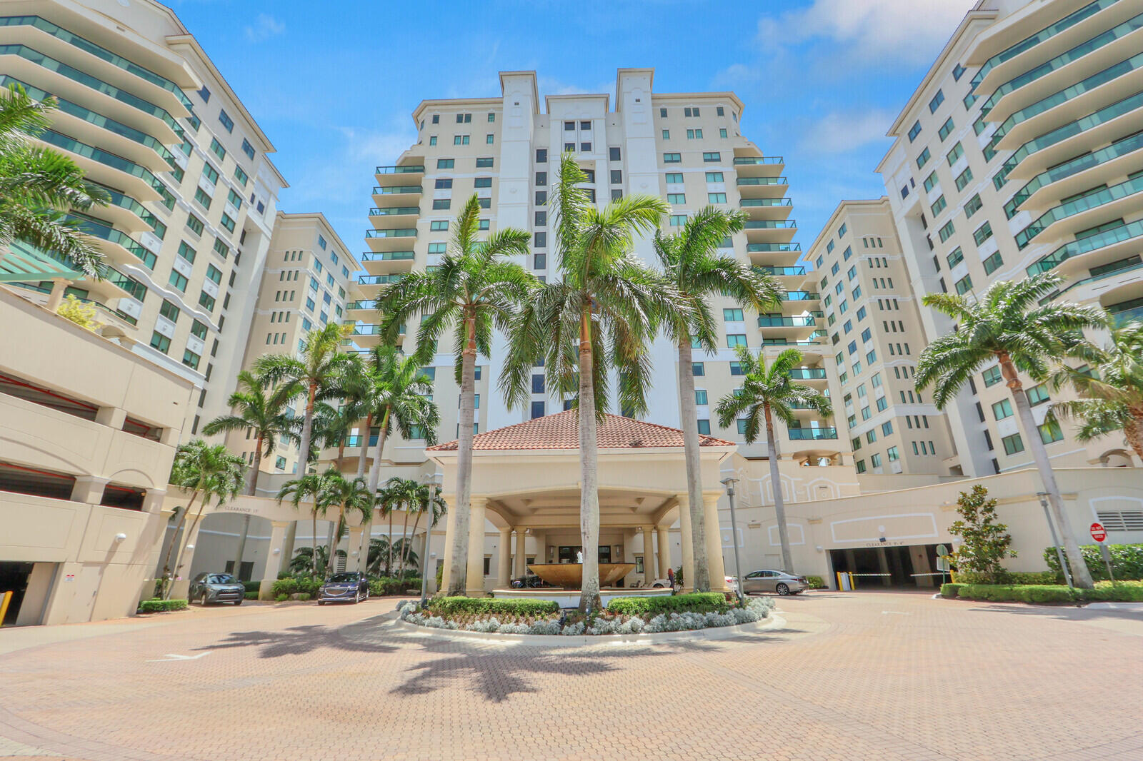 Palm Beach Gardens photo 3