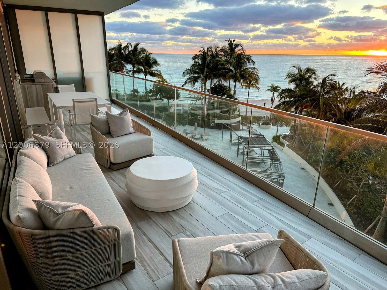 Sunny Isles Beach photo 1