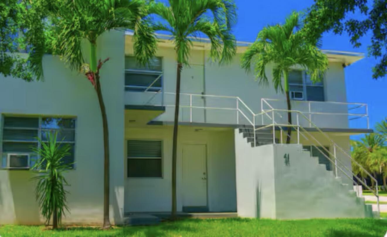 Dania Beach photo 1