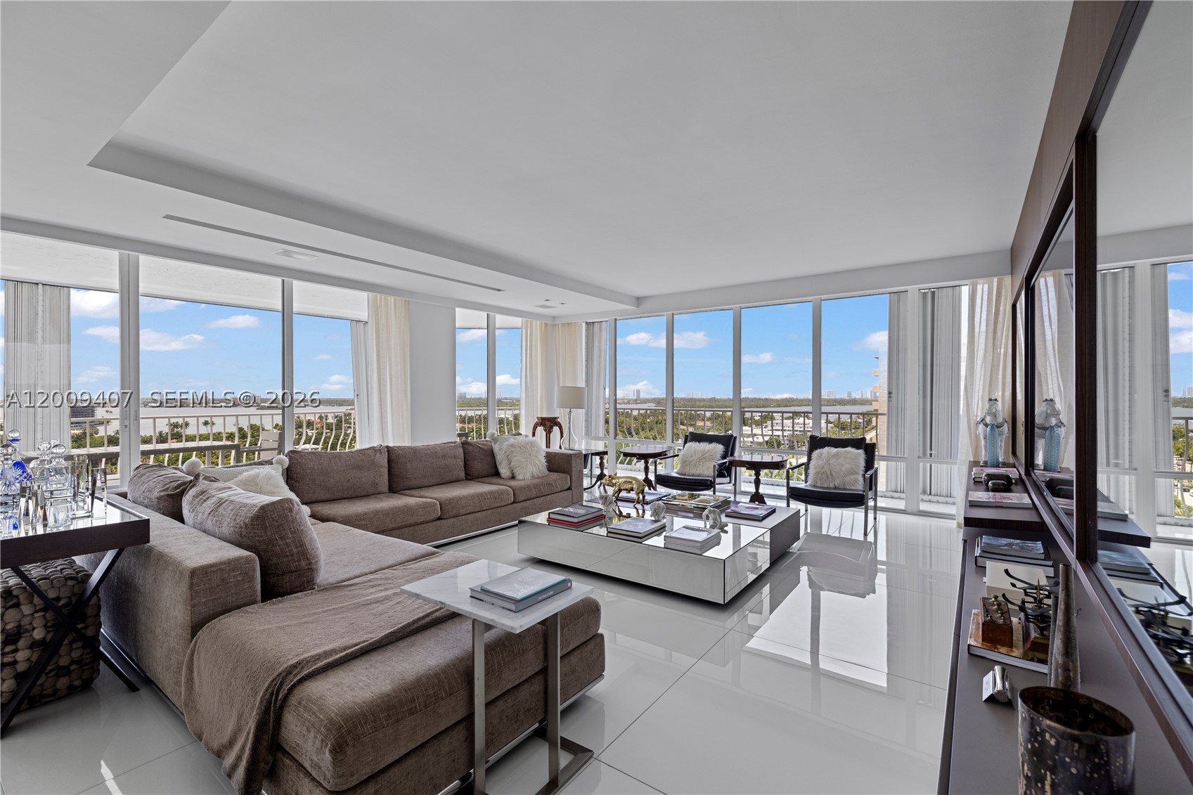 Bal Harbour photo 1