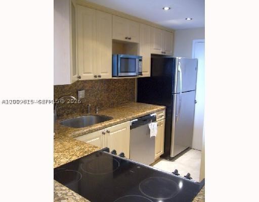 North Bay Village photo 2