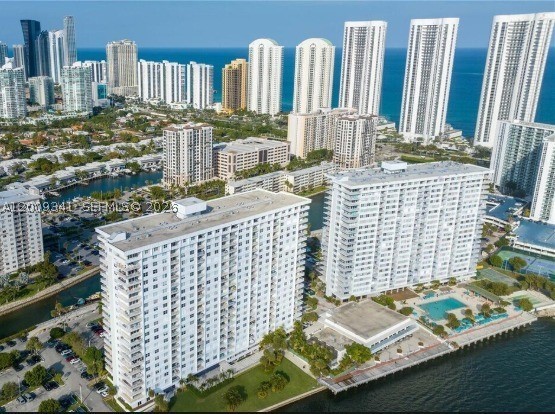 Sunny Isles Beach photo 1