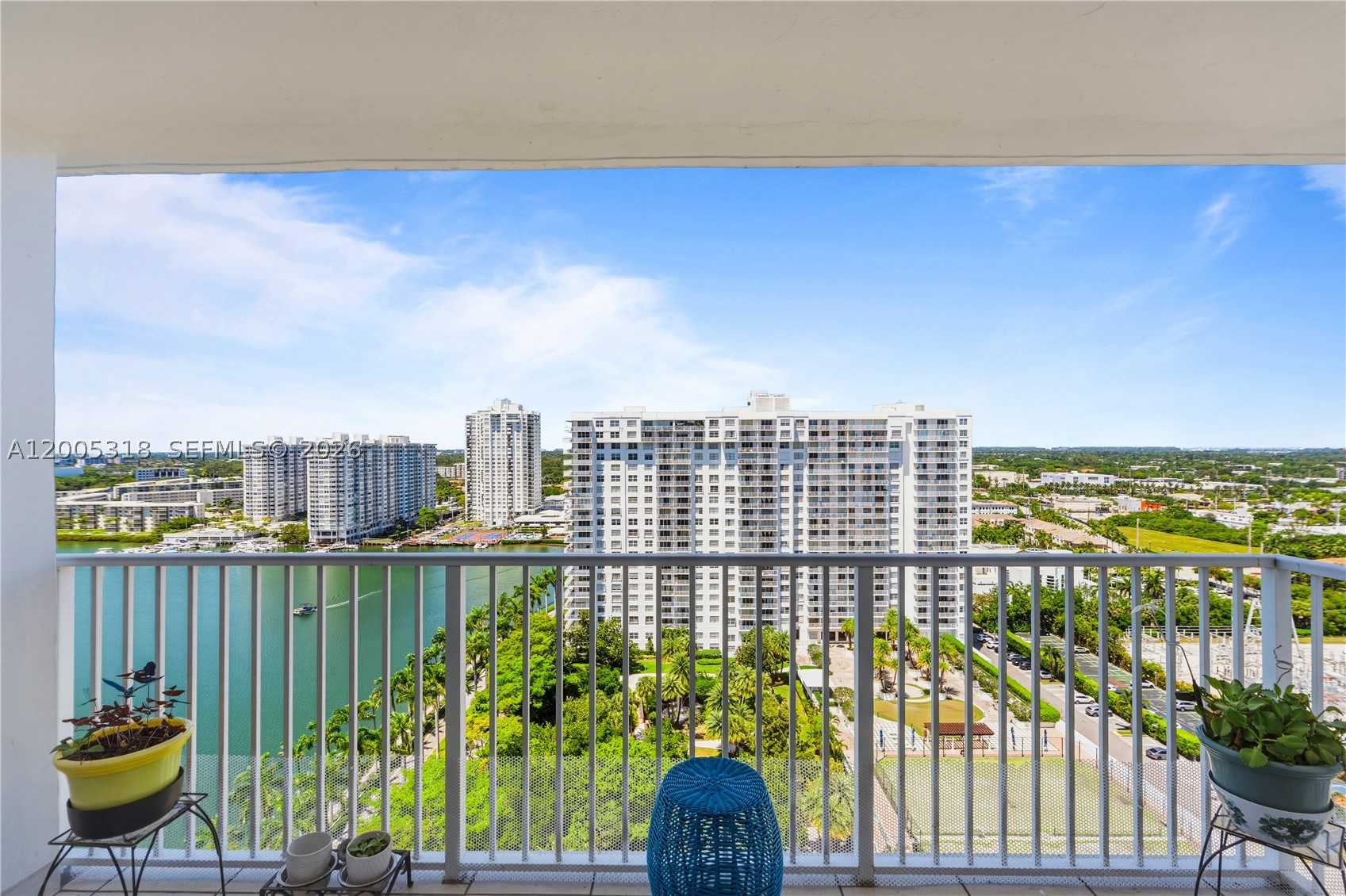 Aventura photo 5
