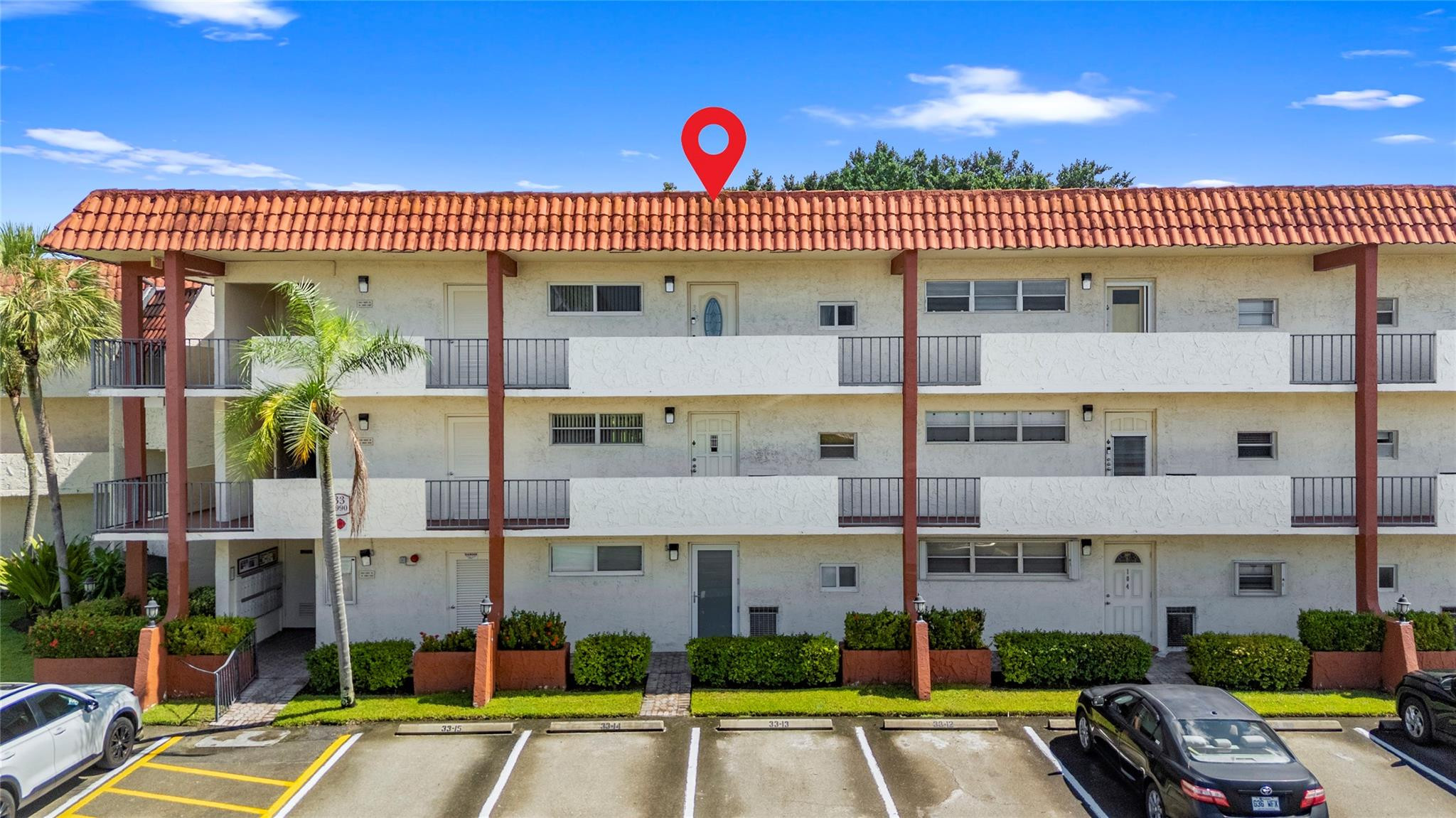 Pembroke Pines photo 1