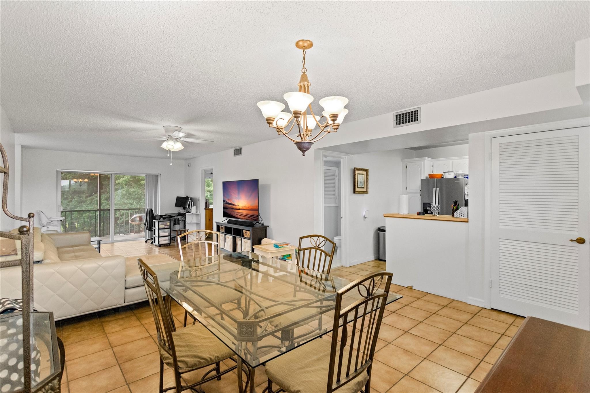 Pembroke Pines photo 5