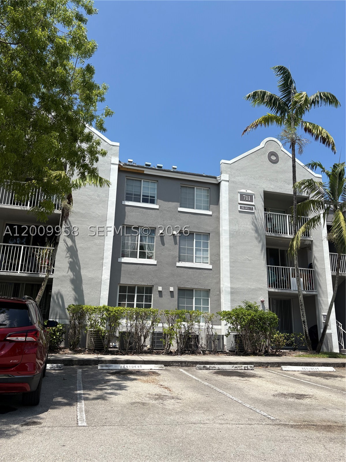 Pembroke Pines photo 5