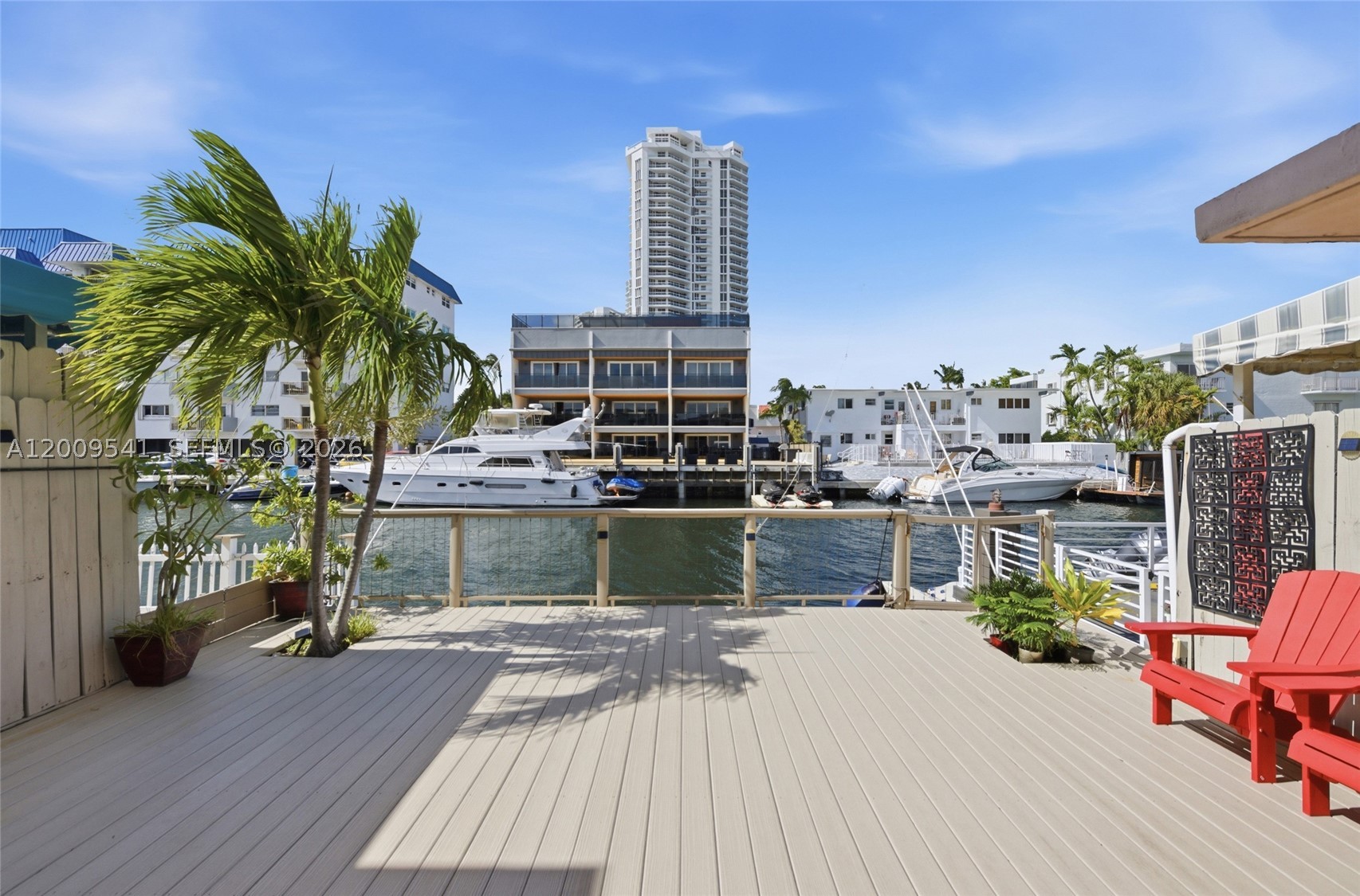 North Miami Beach photo 4