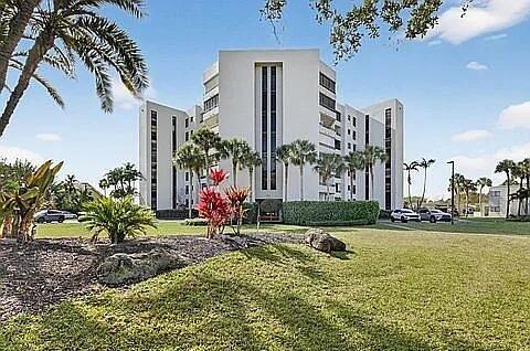 Boca Raton photo 1
