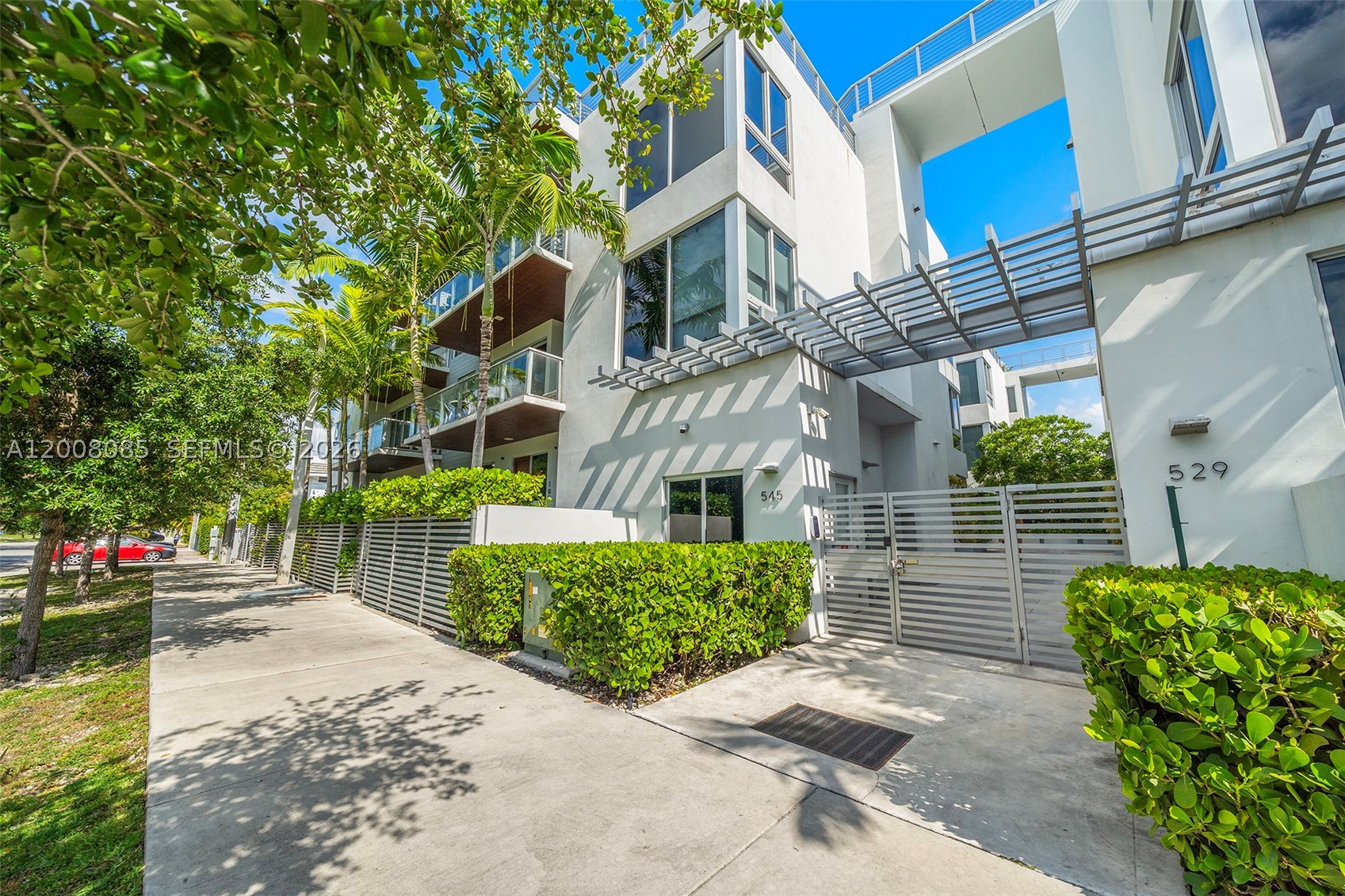 Miami photo 1