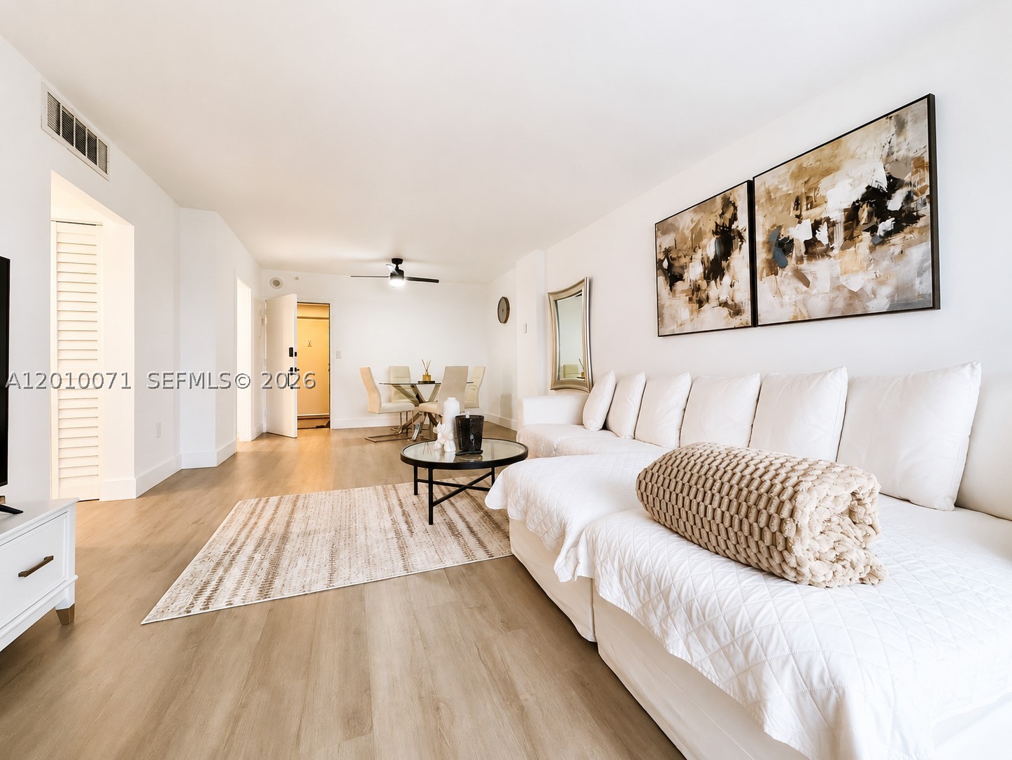 Sunny Isles Beach photo 1