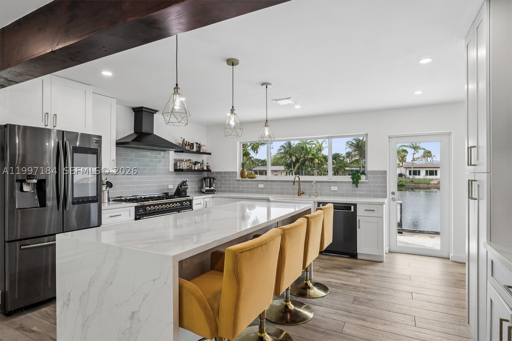 Wilton Manors photo 3