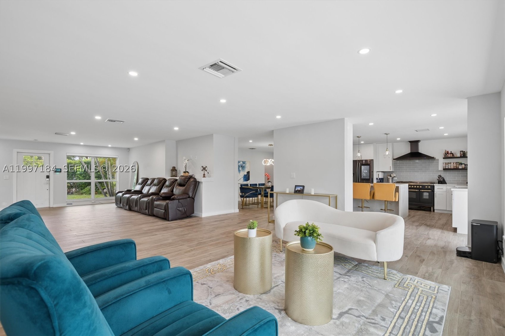 Wilton Manors photo 5