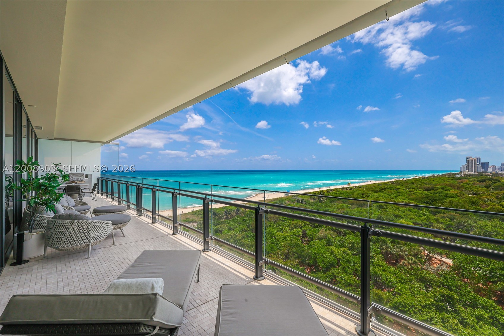 Miami Beach photo 2