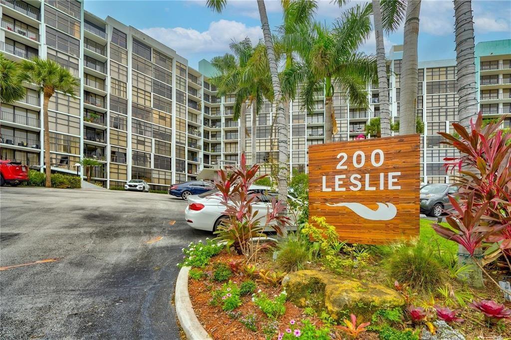 Hallandale Beach photo 1