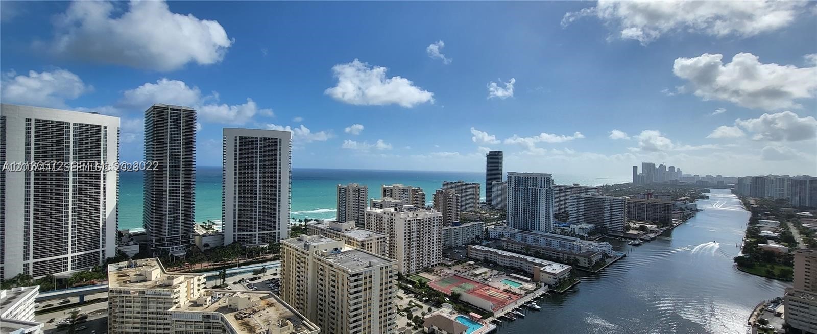 Hallandale Beach photo 2