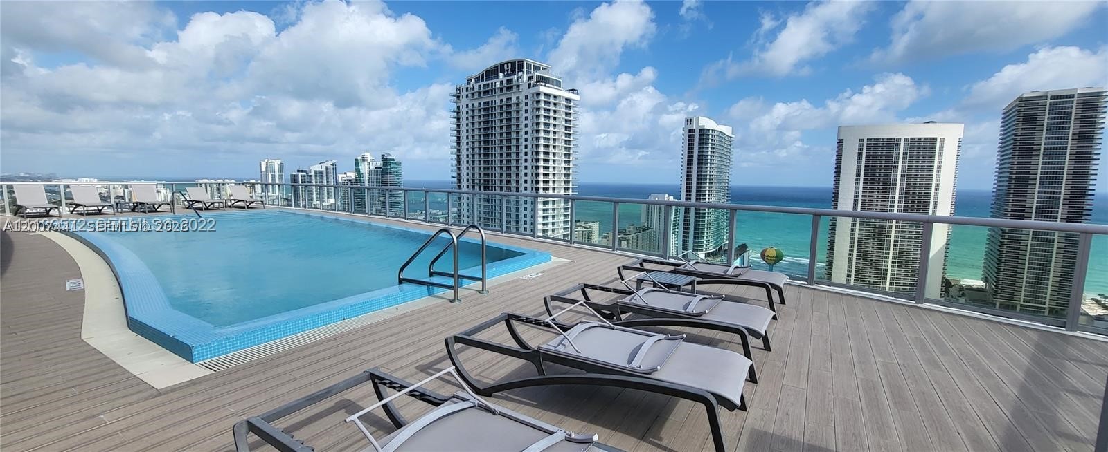 Hallandale Beach photo 3