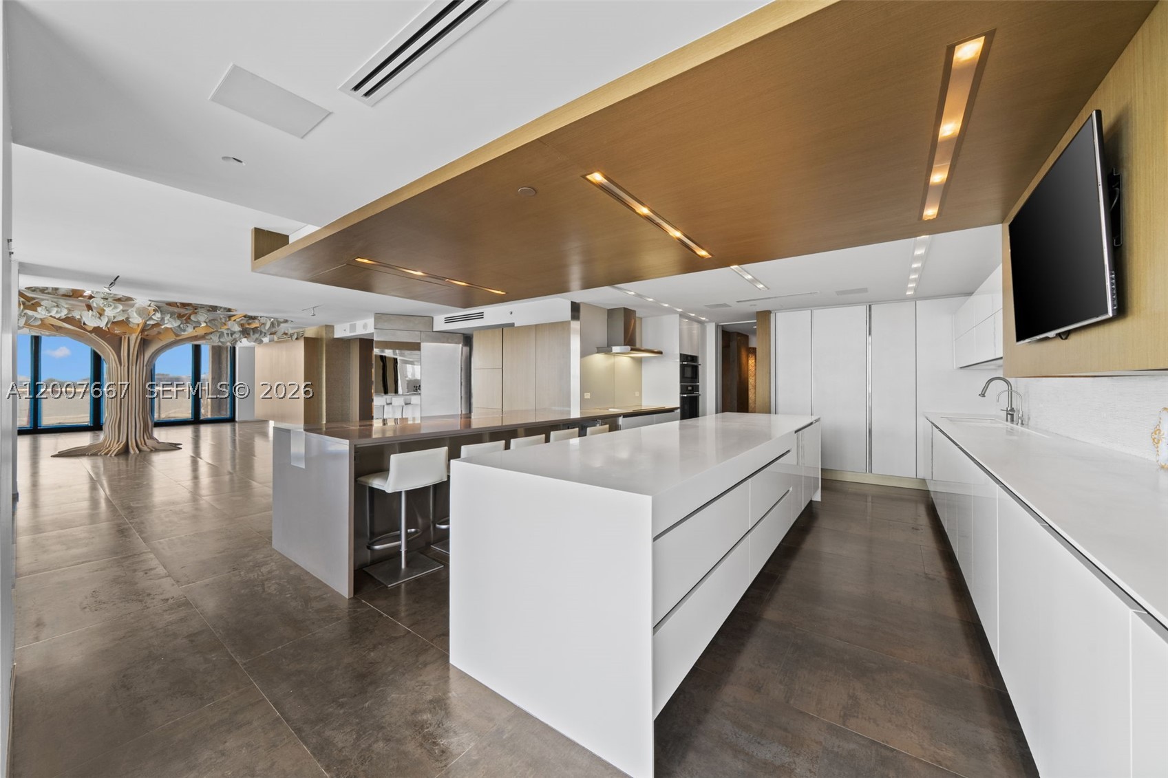Bal Harbour photo 2