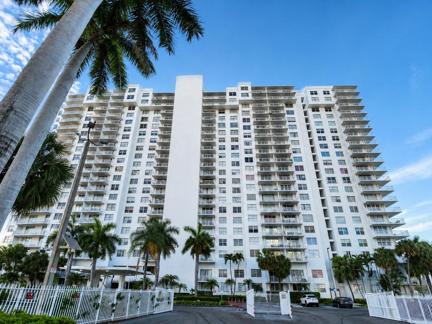 Aventura photo 1