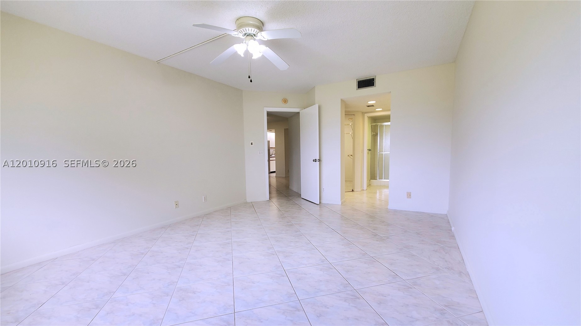 Pembroke Pines photo 4