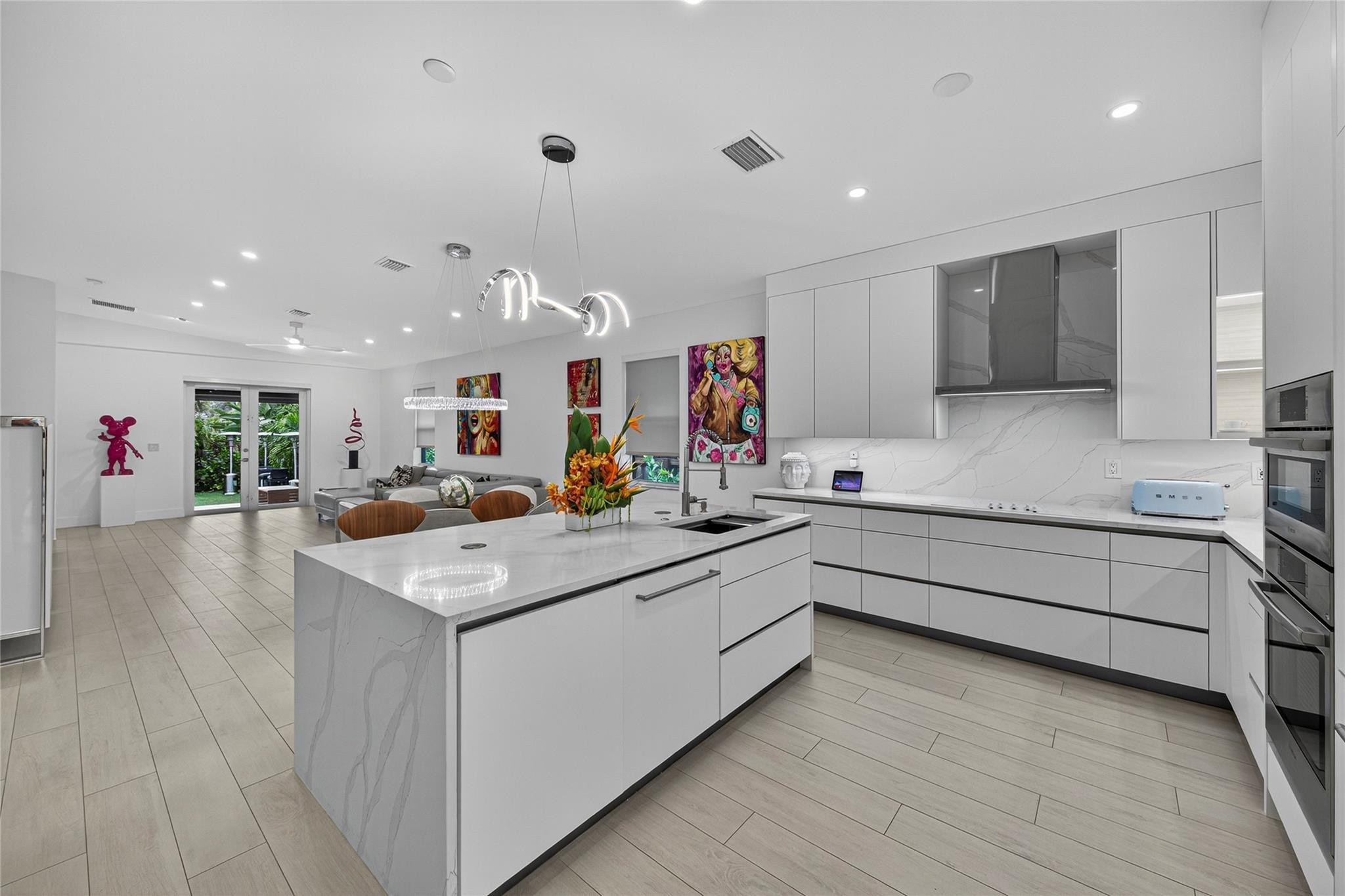 Wilton Manors photo 1