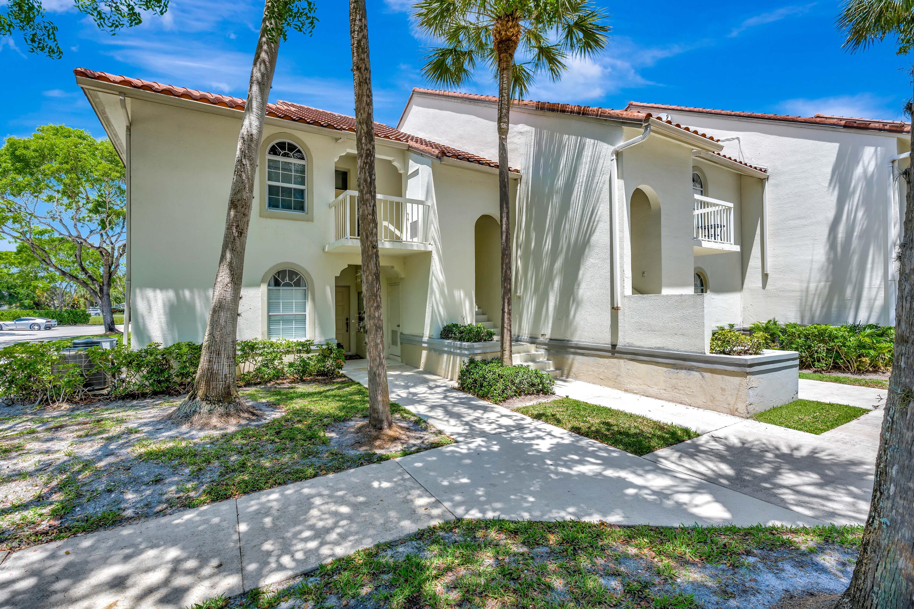 Palm Beach Gardens photo 3