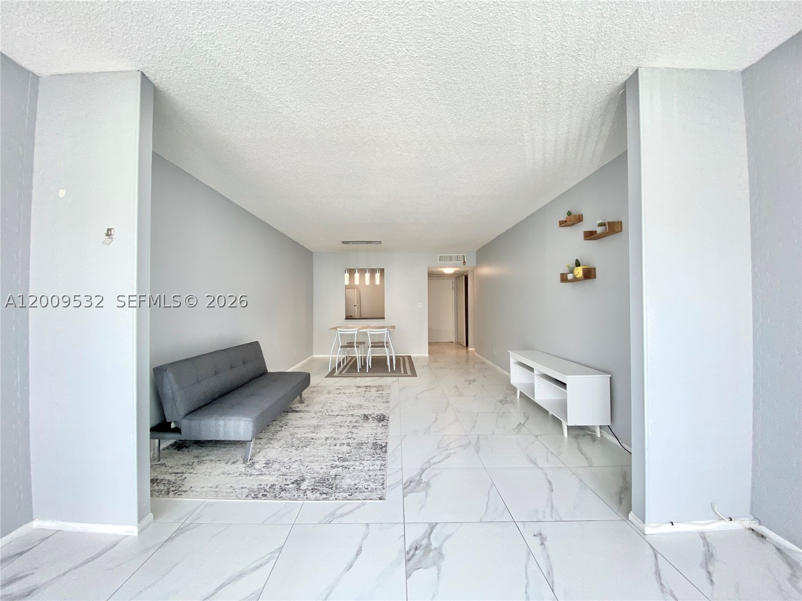 Hallandale Beach photo 4