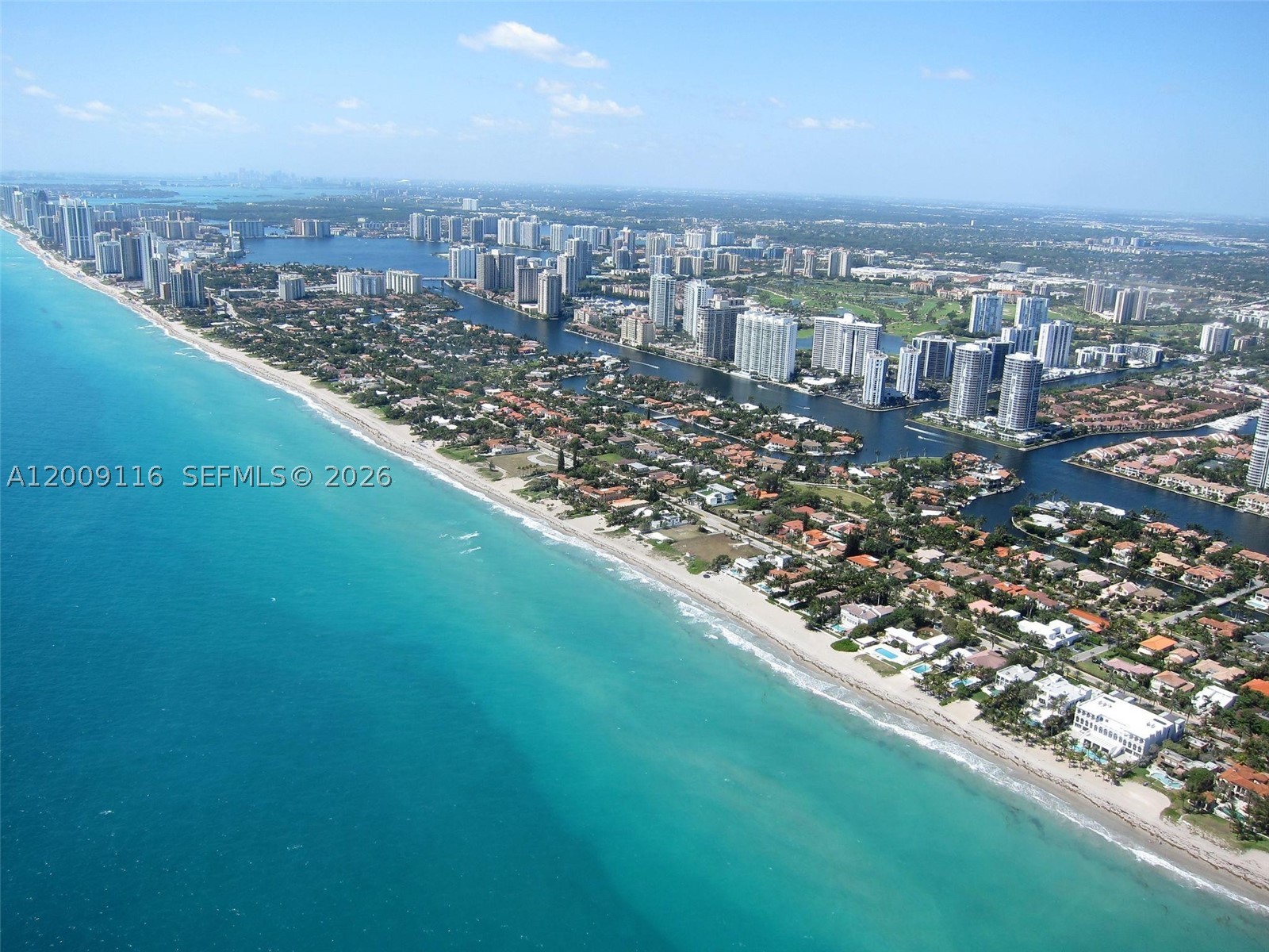 Golden Beach photo 2