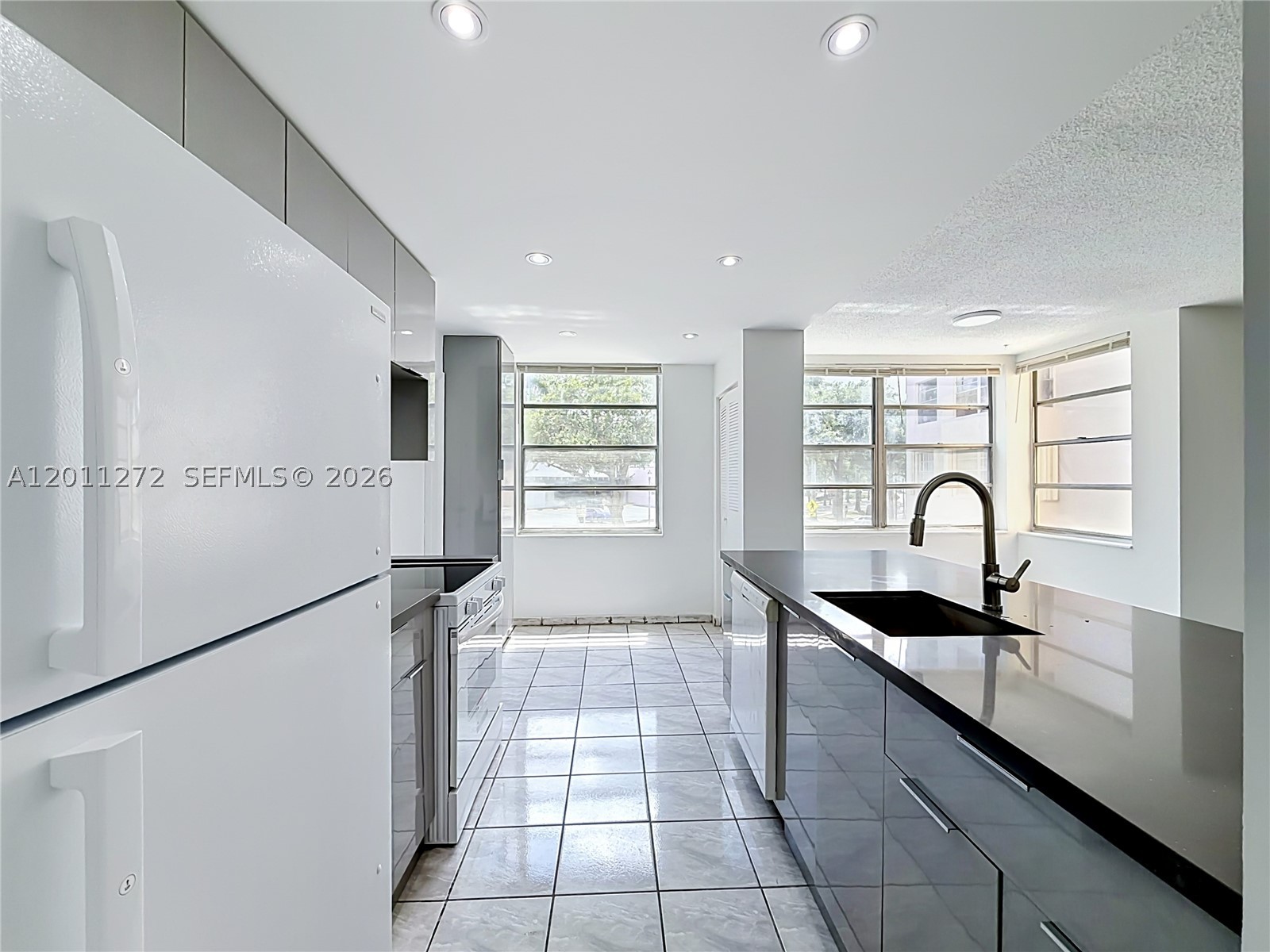 North Miami Beach photo 4
