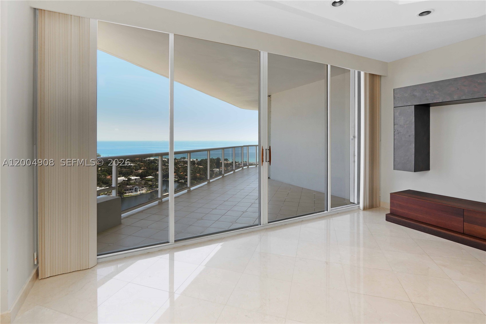Aventura photo 3