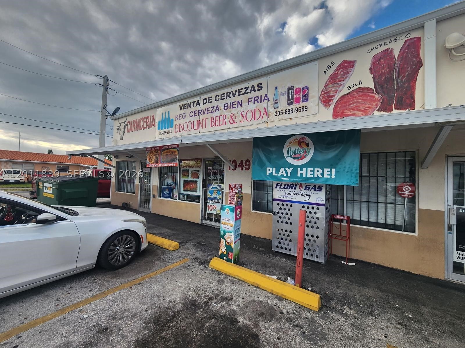 Hialeah photo 3