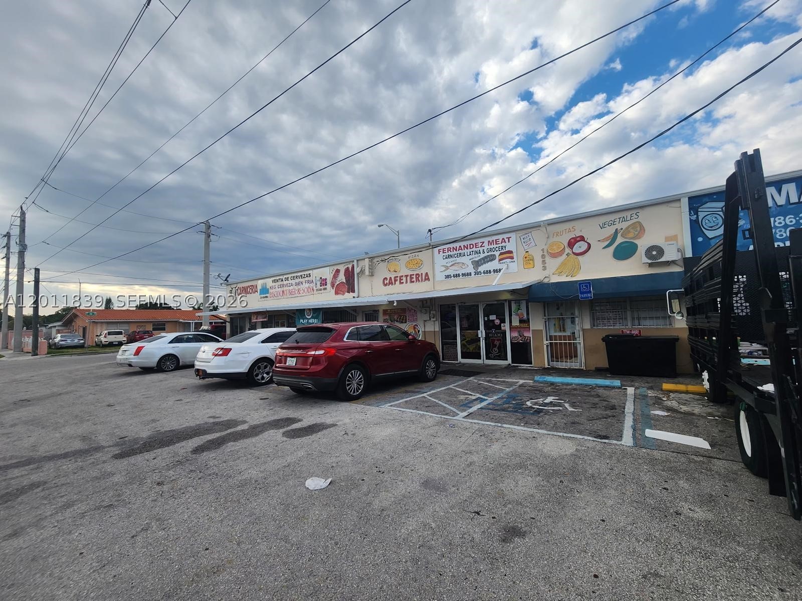 Hialeah photo 4