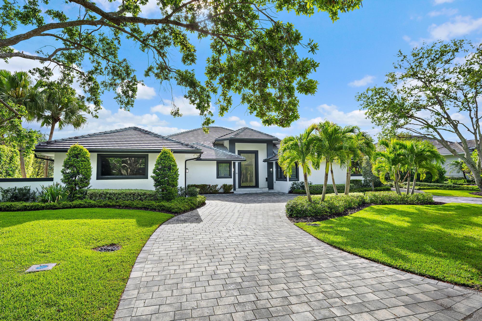 Palm Beach Gardens photo 2