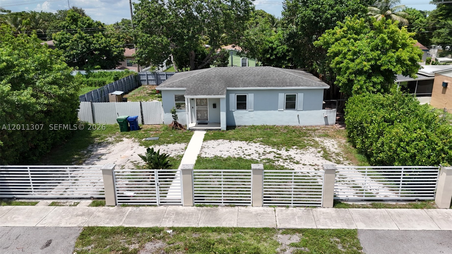 Miami Gardens photo 2