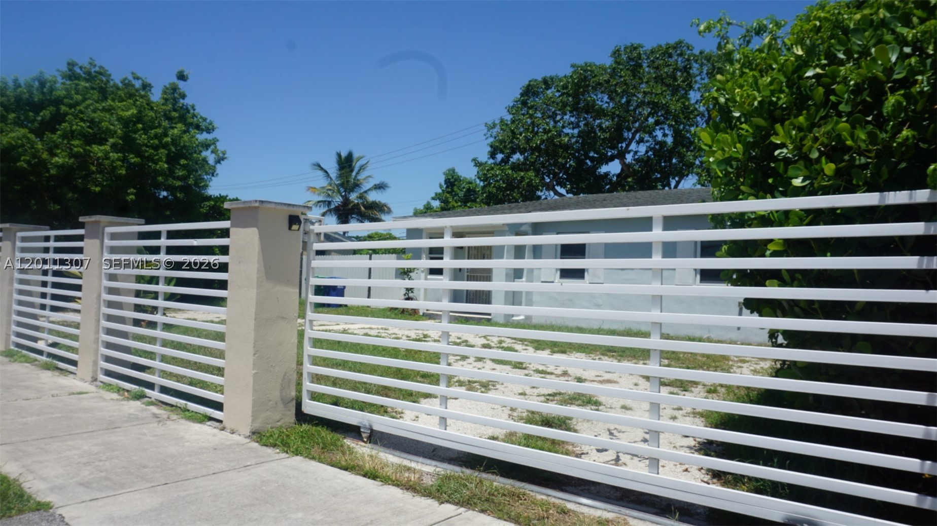 Miami Gardens photo 4