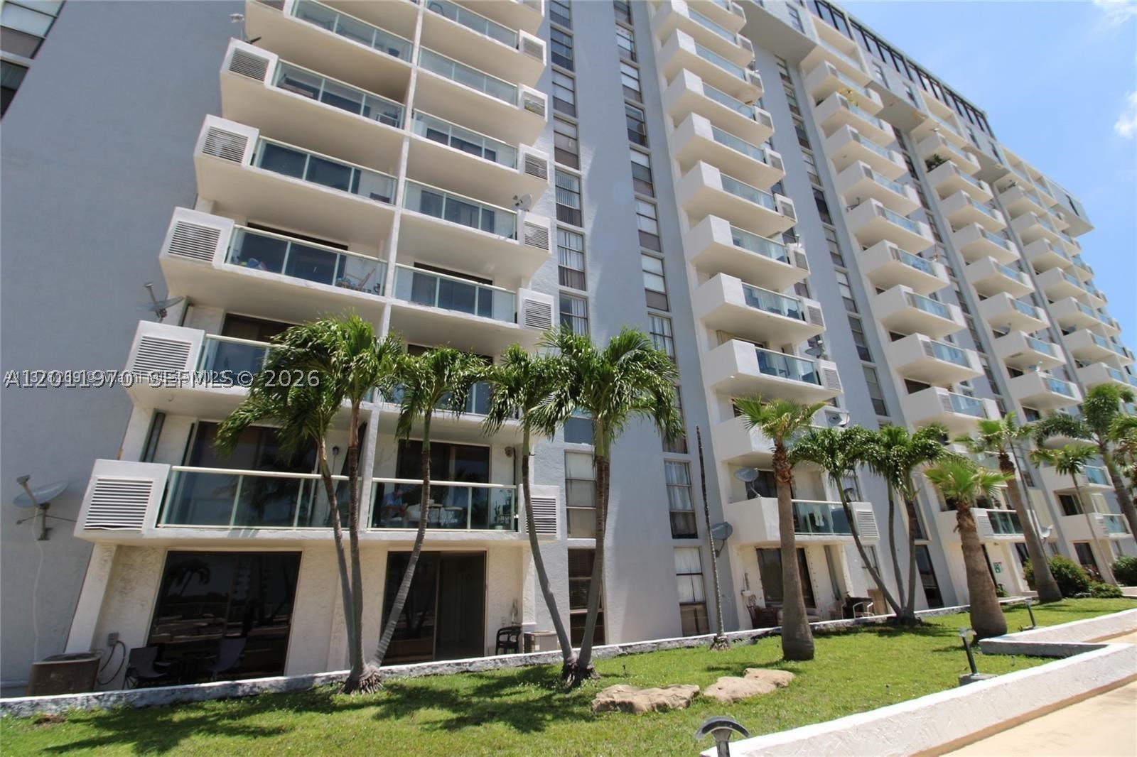 North Miami photo 1