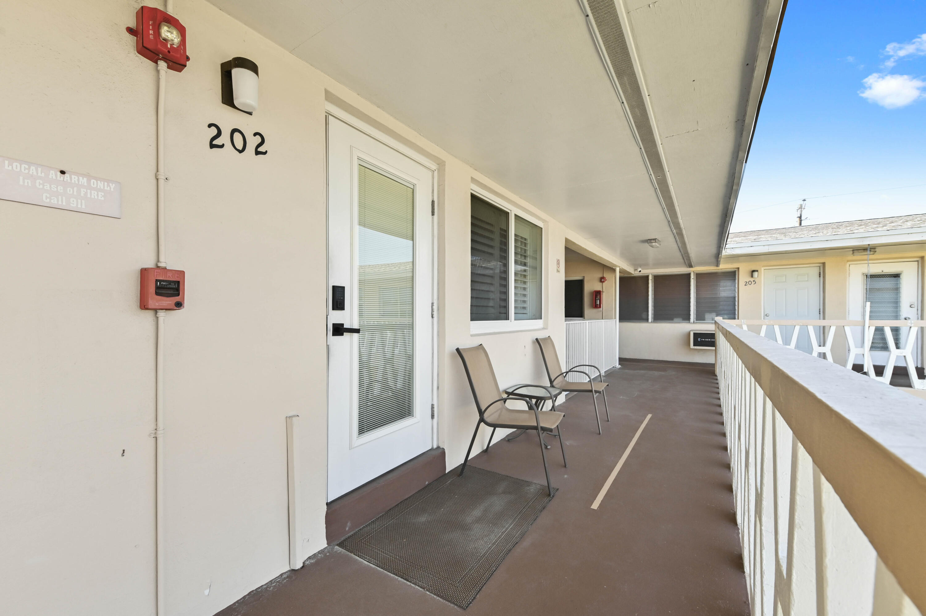 Hallandale Beach photo 1