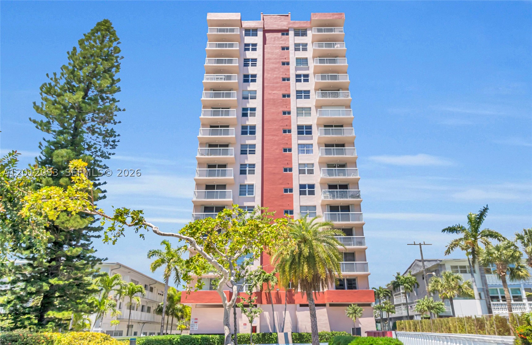 Hallandale Beach photo 1