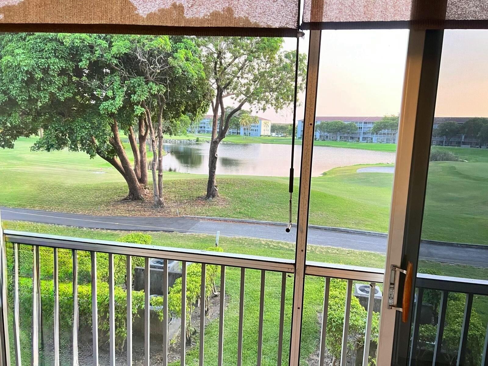 Pembroke Pines photo 1