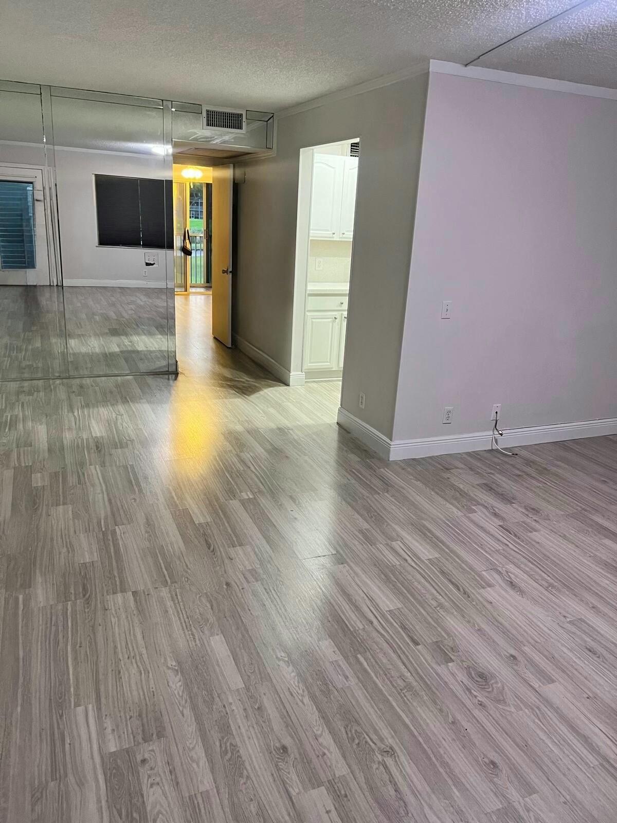 Pembroke Pines photo 2