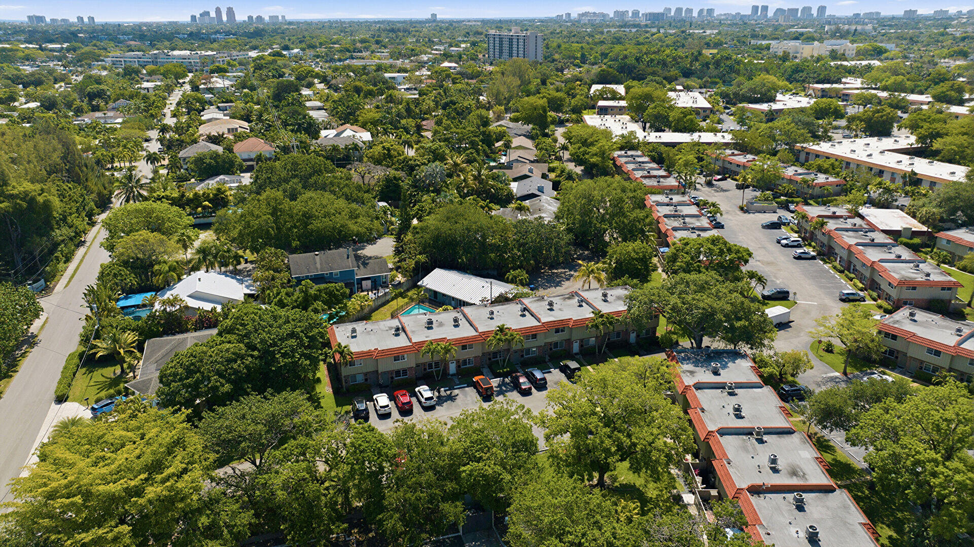 Wilton Manors photo 3