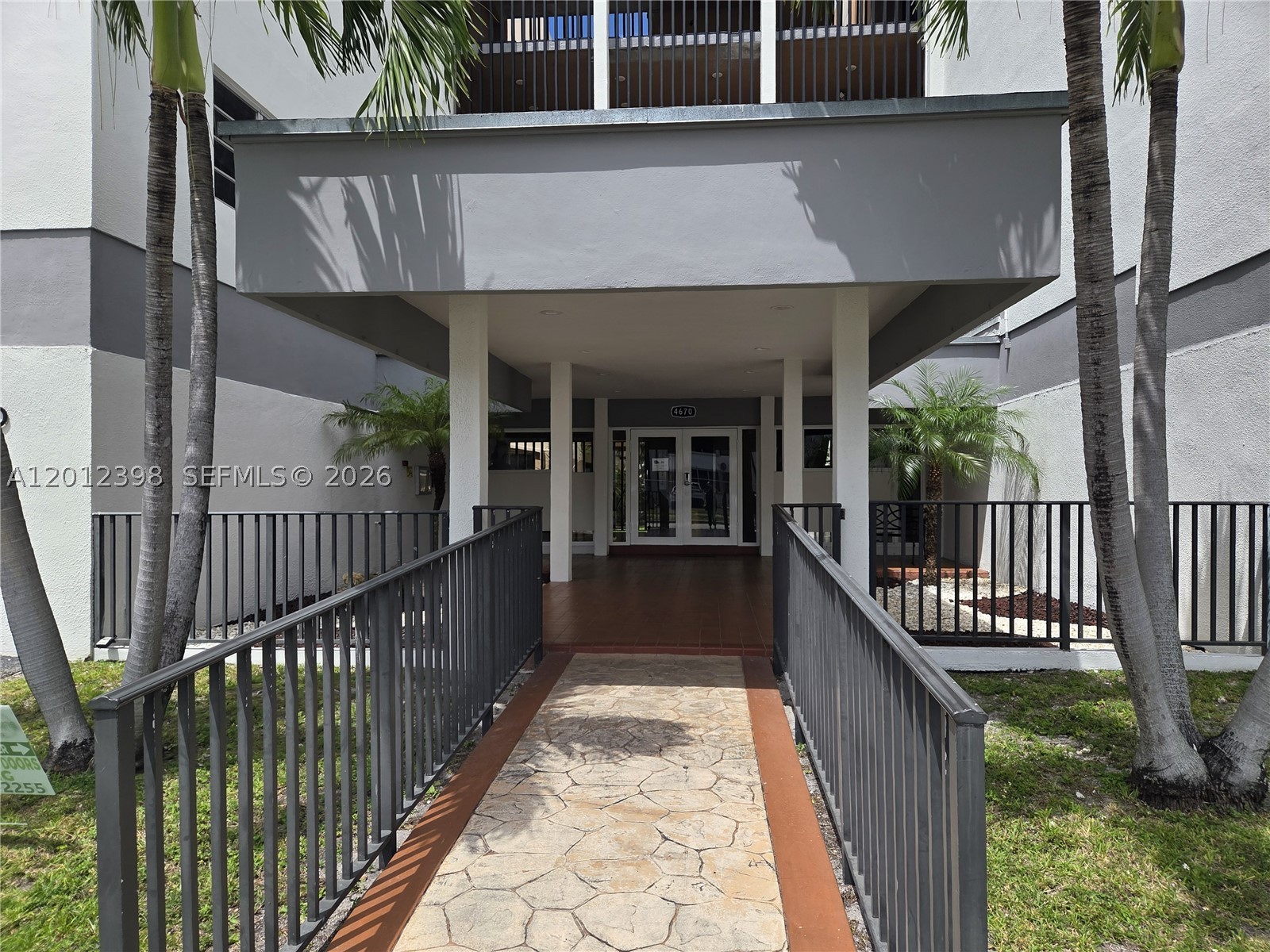 Hialeah photo 2
