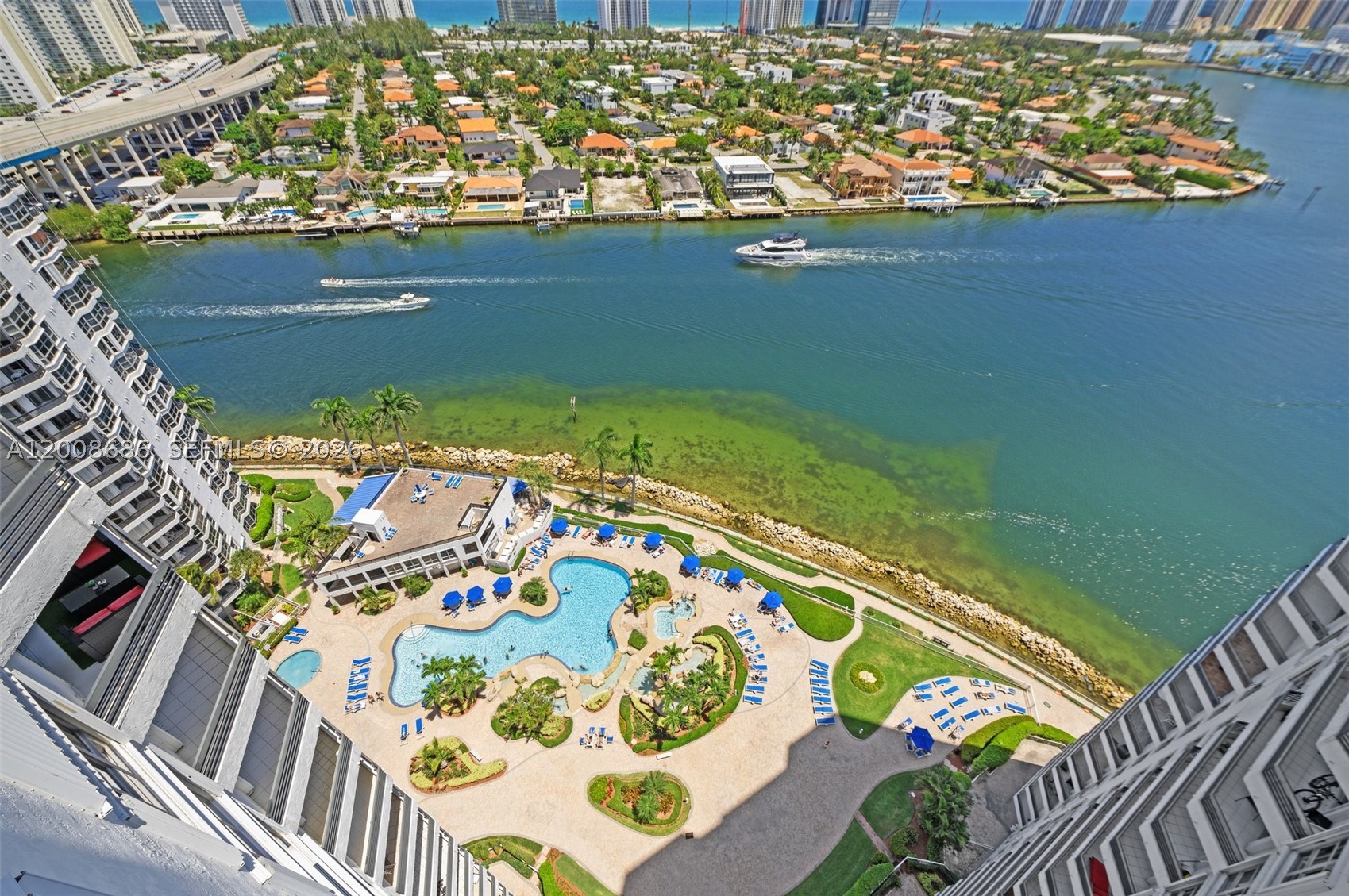 Aventura photo 1